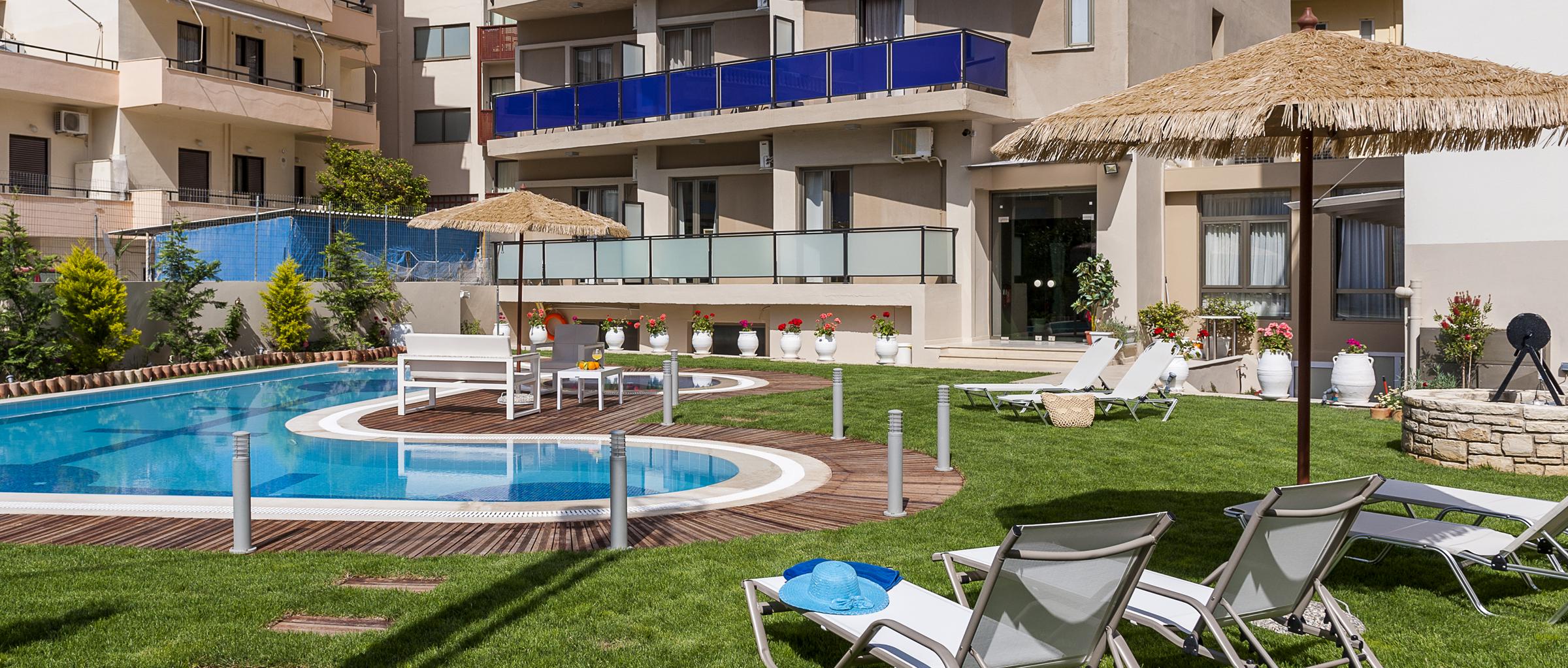 Leonidas Hotel & Apartments Rethymno  ภายนอก รูปภาพ