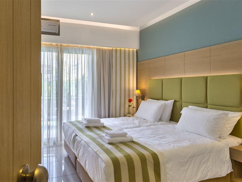 Leonidas Hotel & Apartments Rethymno  ภายนอก รูปภาพ
