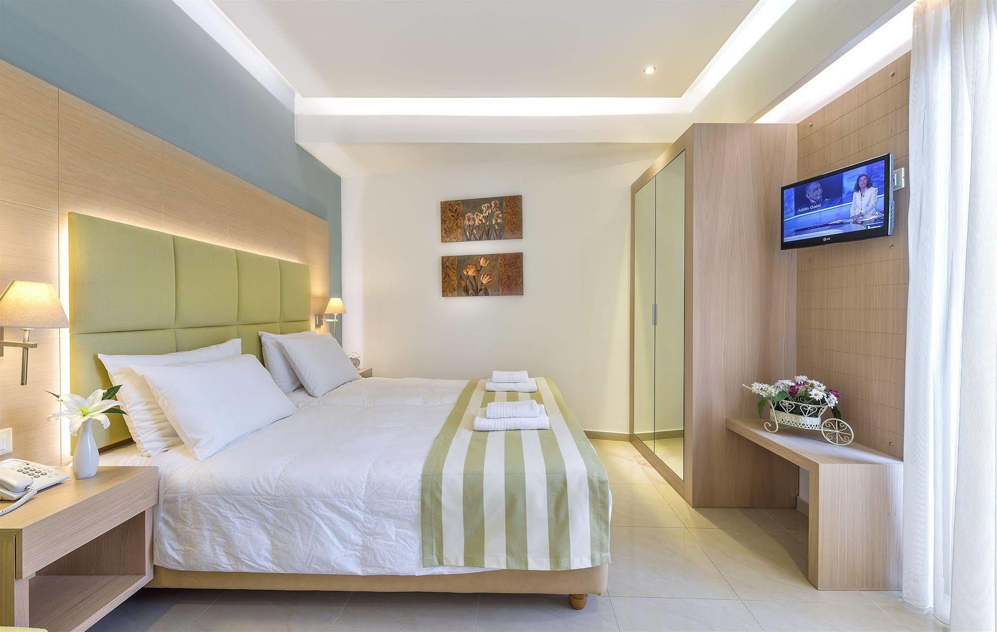 Leonidas Hotel & Apartments Rethymno  ภายนอก รูปภาพ